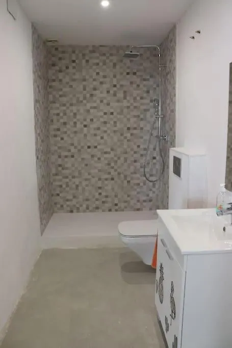 Amazing Villa In בנאלמדנה