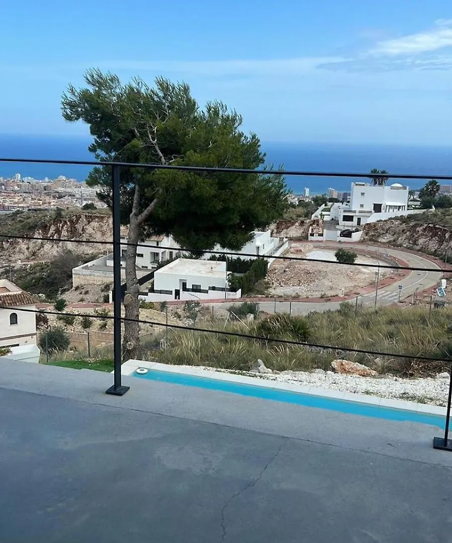 Amazing Villa In בנאלמדנה