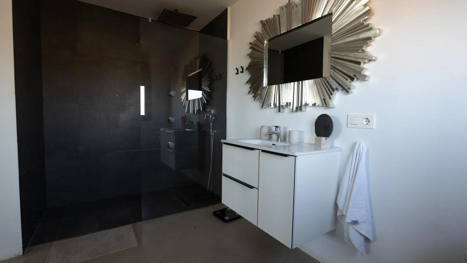 Amazing Villa In בנאלמדנה 0*,  ספרד
