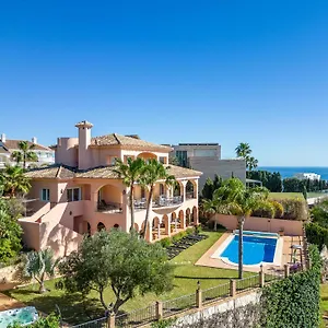 Beachside With Panoramic Sea Views Villa