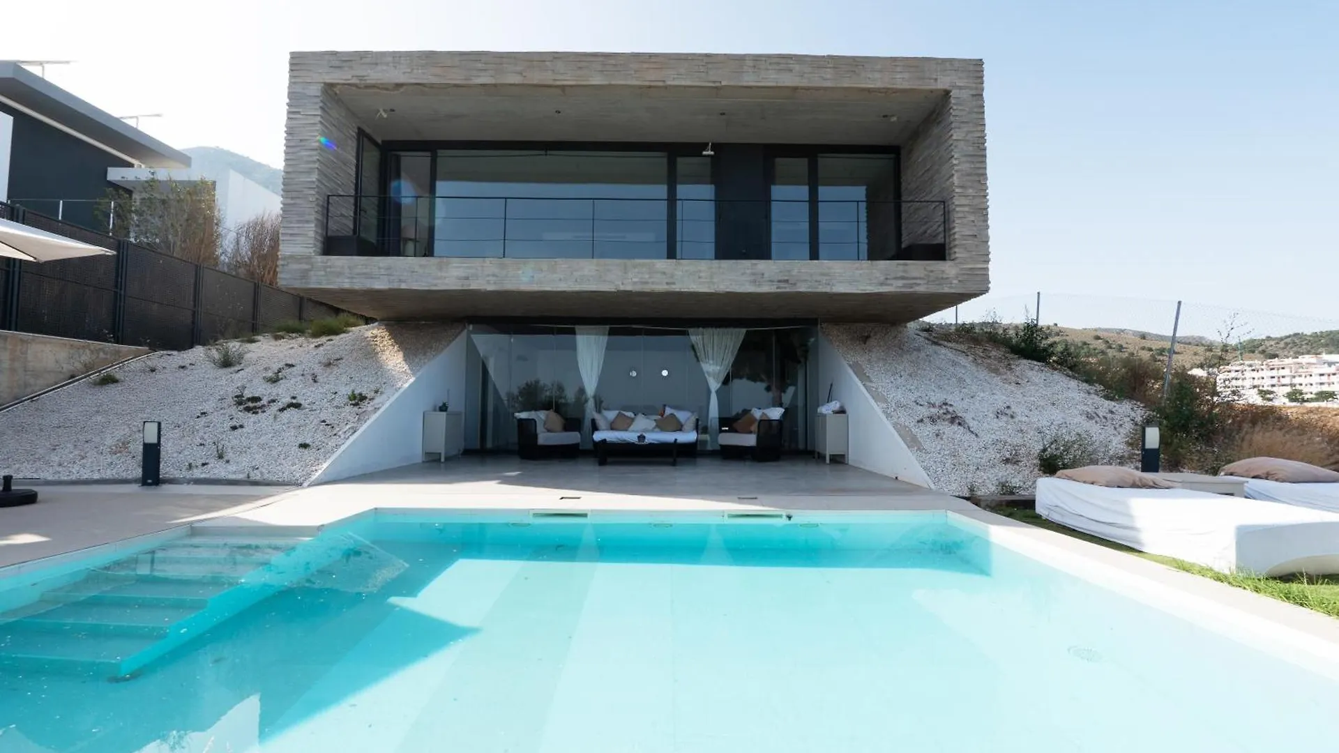 Amazing Villa In בנאלמדנה 0*,