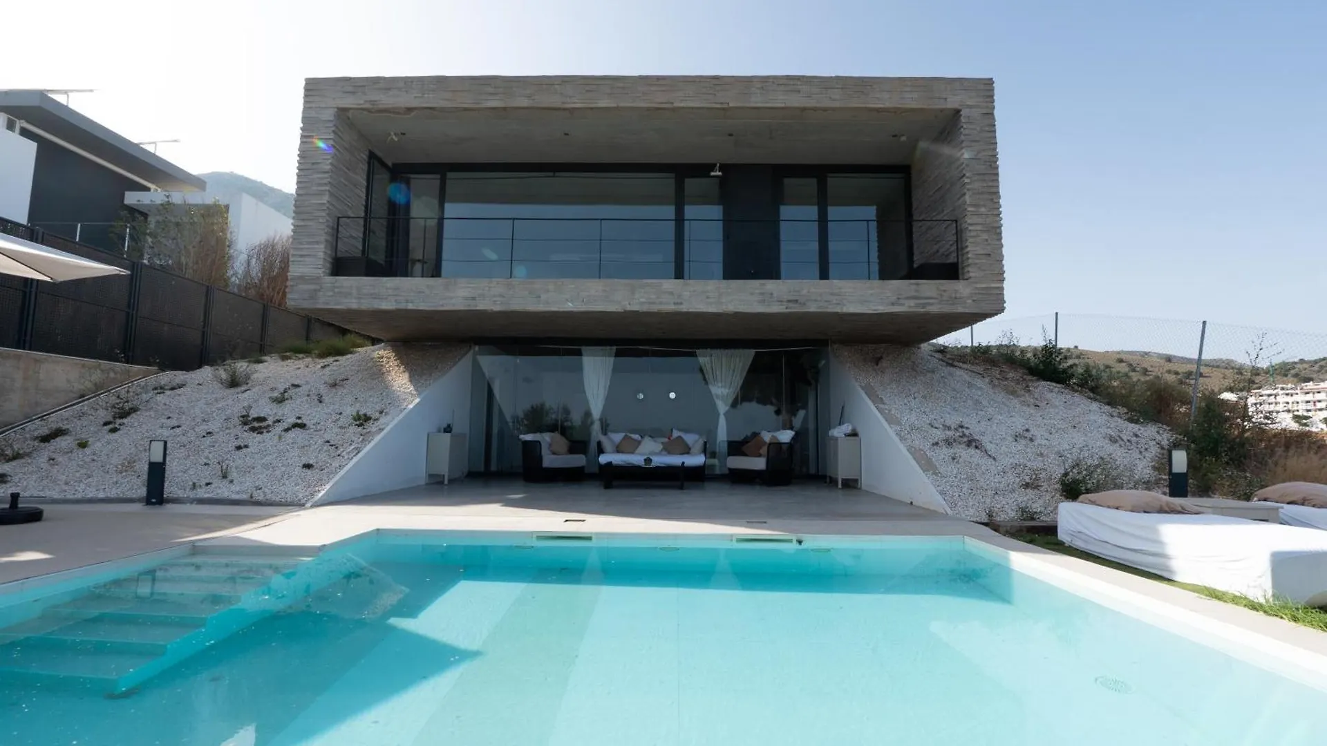 Amazing Villa In בנאלמדנה